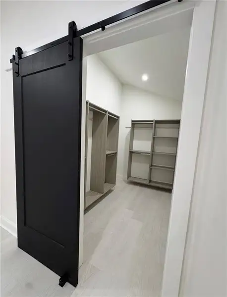 Spacious, unfurnished interior of a new home in , Conyers (Image 26).