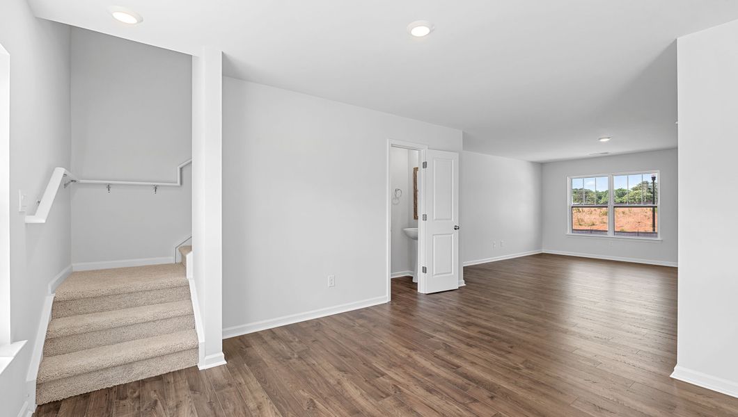 Spacious, unfurnished interior of a new home in Harper Ridge, Roebuck (Image 22).