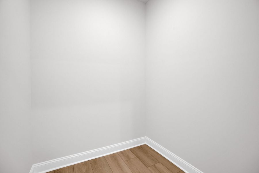Spacious, unfurnished interior of a new home in Oakleaf Chase, Blythewood (Image 34).
