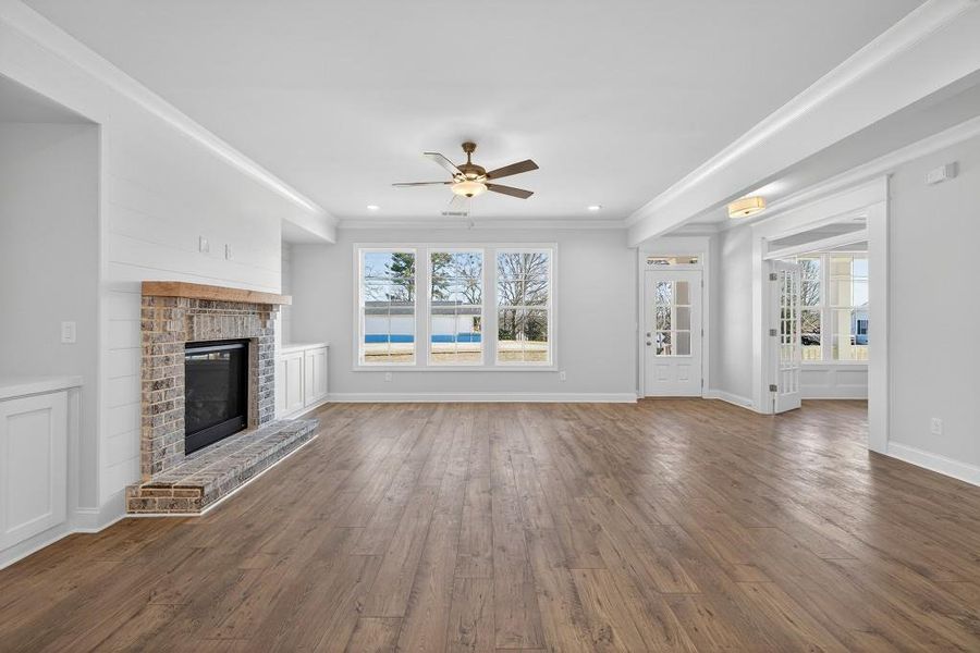Spacious, unfurnished interior of a new home in Hemingway, Flowery Branch (Image 22).