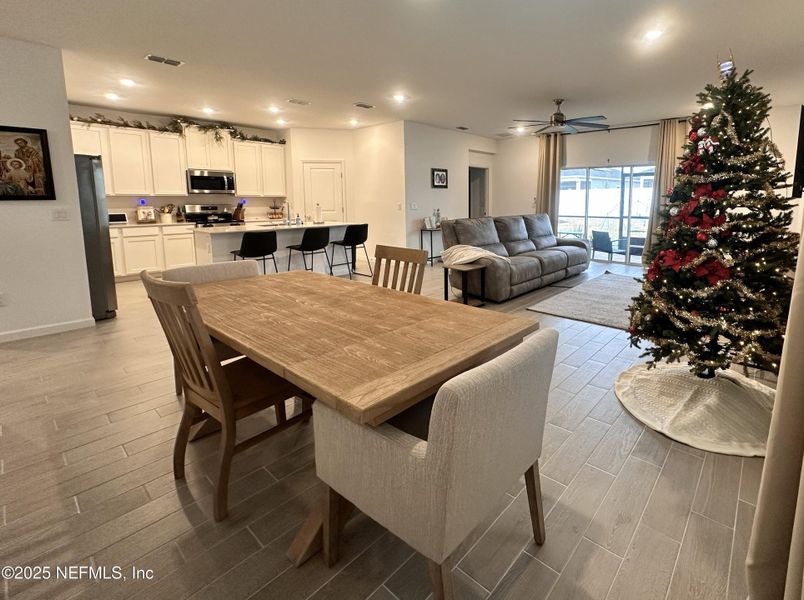 Furnished interior view inside a new home in Seaton Creek: Seaton Creek 50s, Jacksonville (Image 5). Furnished interior view inside a new home in Seaton Creek: Seaton Creek 50s, Jacksonville (Image 5).