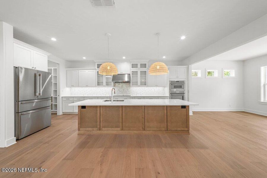 Furnished interior view inside a new home in , Atlantic Beach (Image 7).