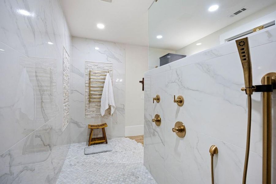 Image 131 of a home in .