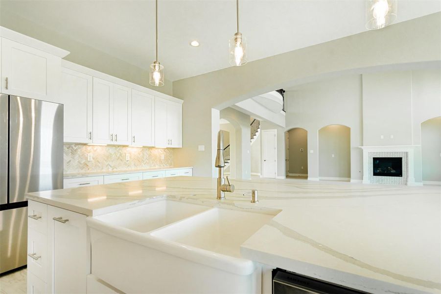 Furnished interior view inside a new home in , Dickinson (Image 6).