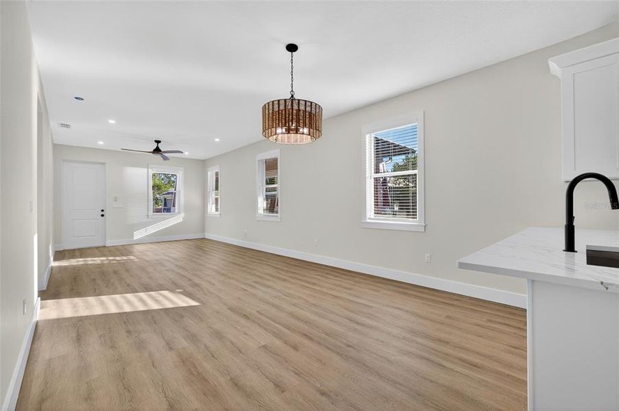 Spacious, unfurnished interior of a new home in , Tampa (Image 17).