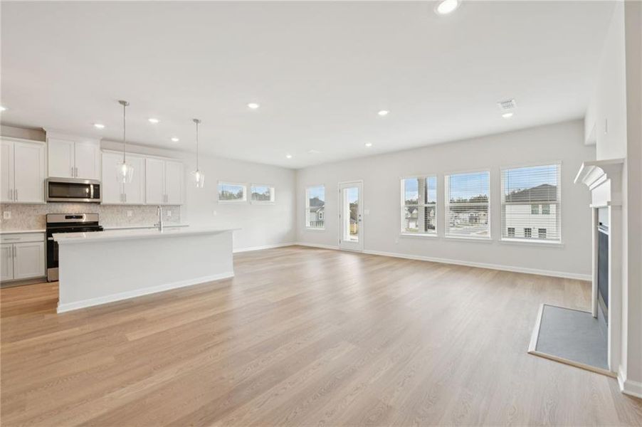 Spacious, unfurnished interior of a new home in Parkside at Grayson, Grayson (Image 28).
