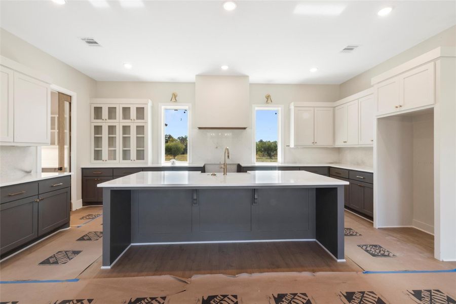 Furnished interior view inside a new home in , Bryan (Image 9).