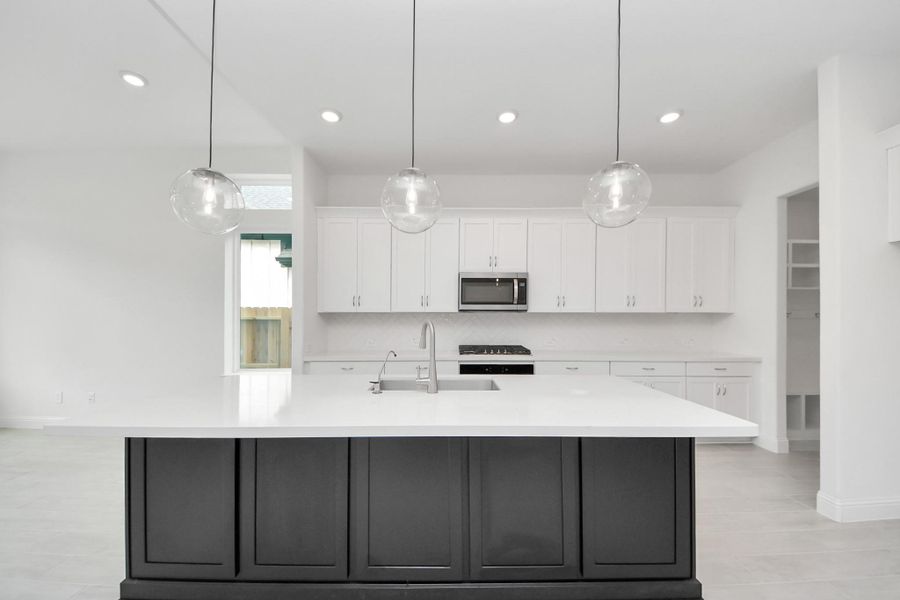 Furnished interior view inside a new home in , Missouri City (Image 6).