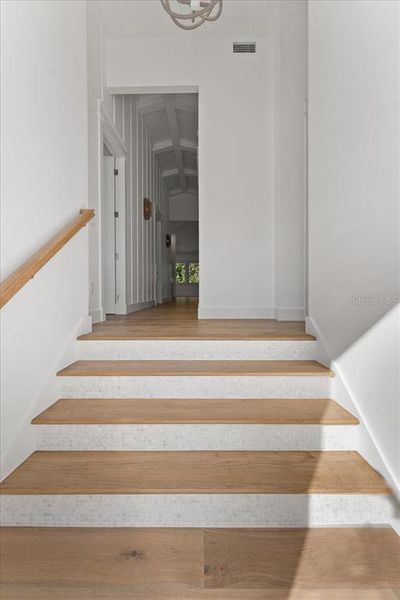 Spacious, unfurnished interior of a new home in , Boca Grande (Image 38).