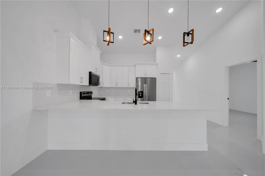 Image 44 of a home in .