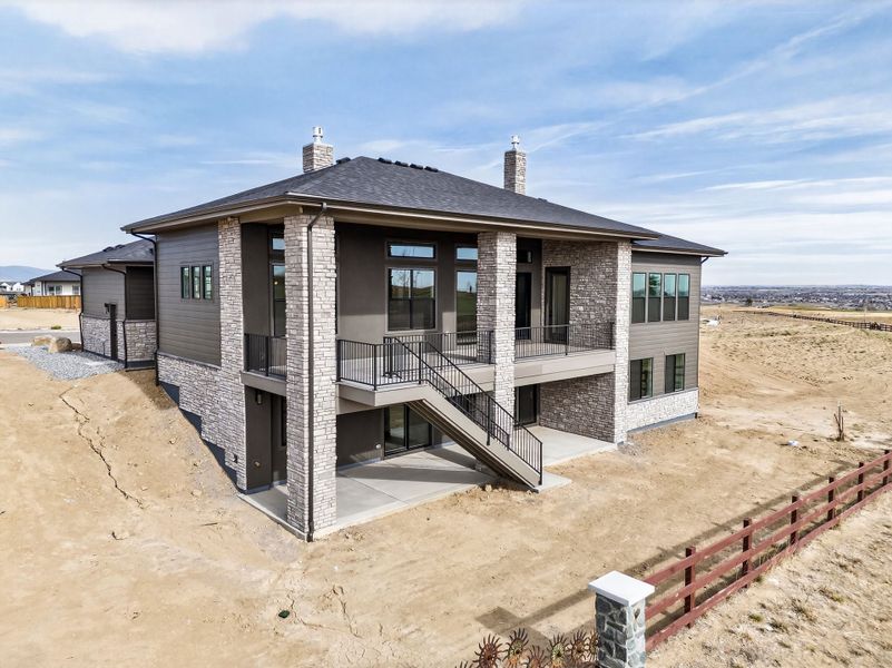 1727 Abundance - Rear Exterior