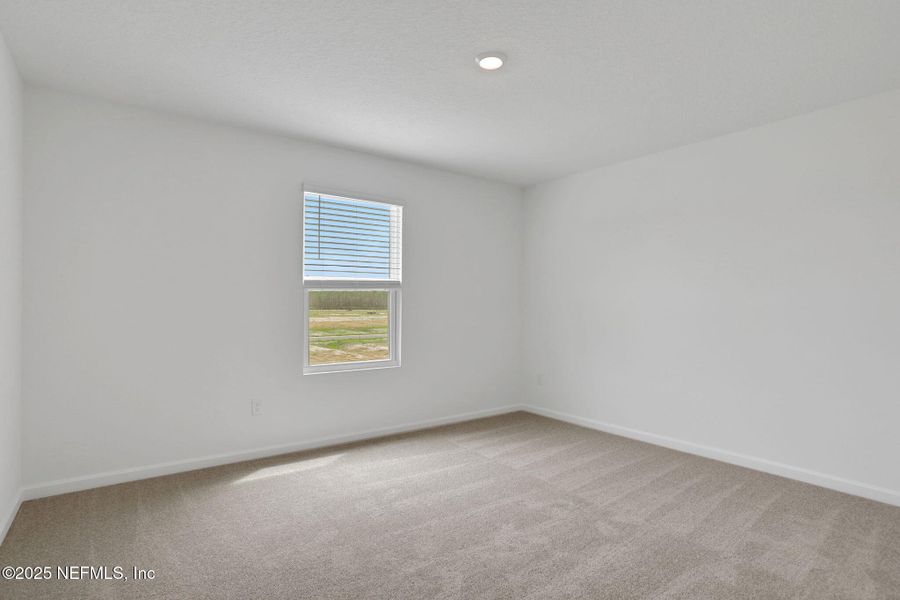 Spacious, unfurnished interior of a new home in Bellbrooke, Jacksonville (Image 52).