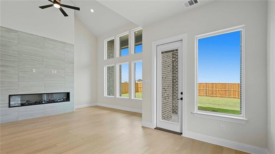 Spacious, unfurnished interior of a new home in Clearview Ranch, Royse City (Image 14). Spacious, unfurnished interior of a new home in Clearview Ranch, Royse City (Image 14).