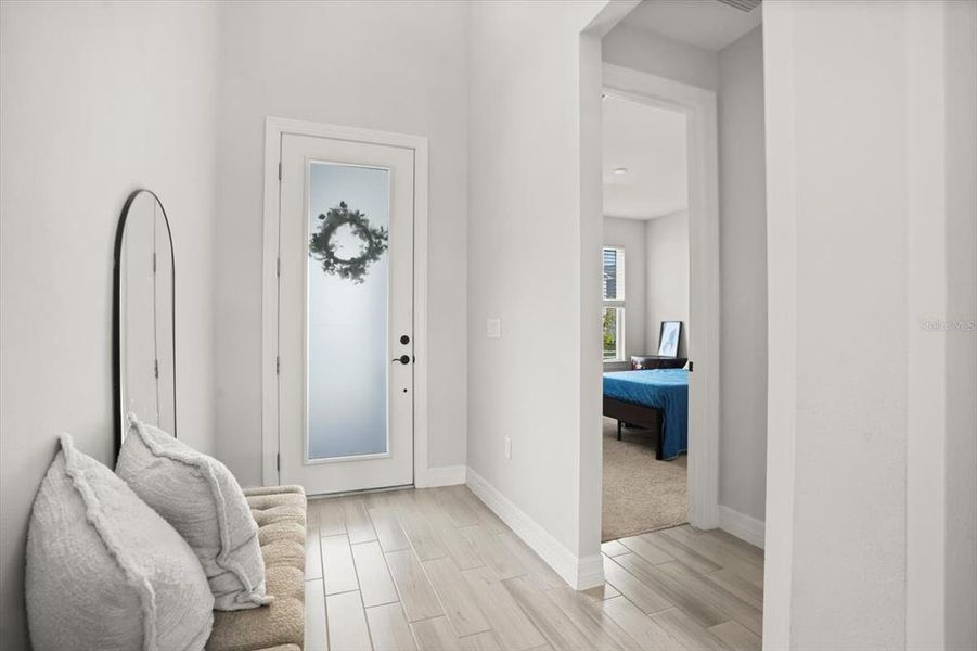 Furnished interior view inside a new home in , Orlando (Image 17).