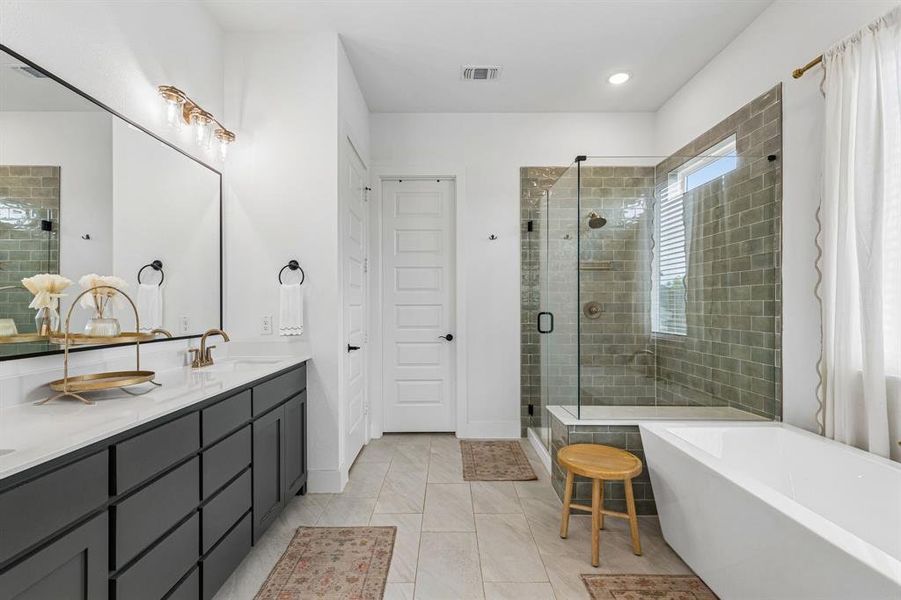 Furnished interior view inside a new home in , Aledo (Image 14).