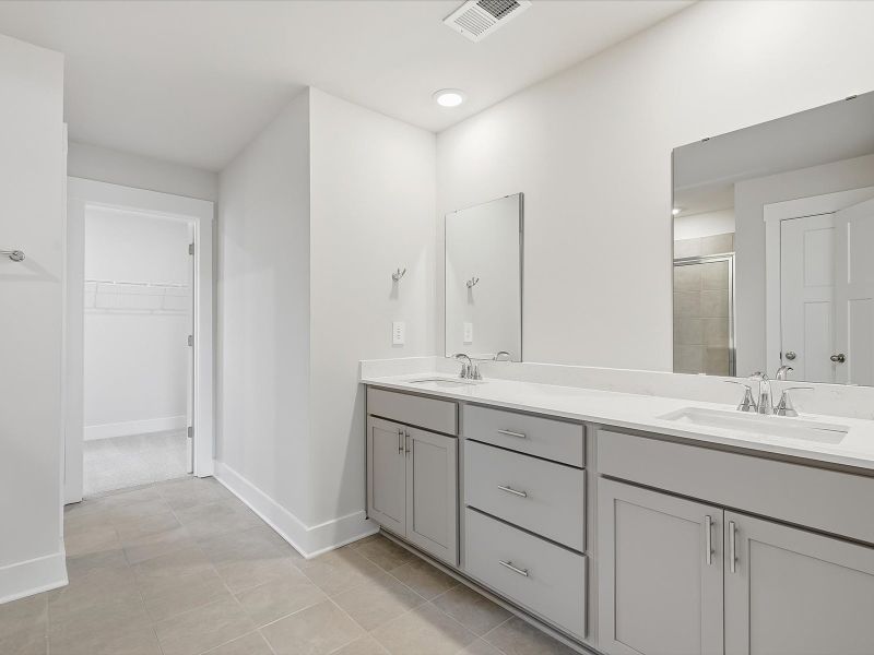 Furnished interior view inside a new home in Ashby Woods, Boiling Springs (Image 5).