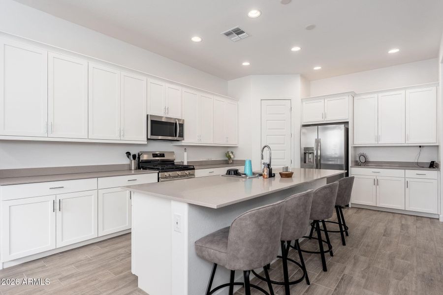 3272 W Peak View Rd - 07