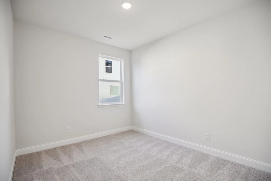 Spacious, unfurnished interior of a new home in Willow Landing, Mount Juliet (Image 44).