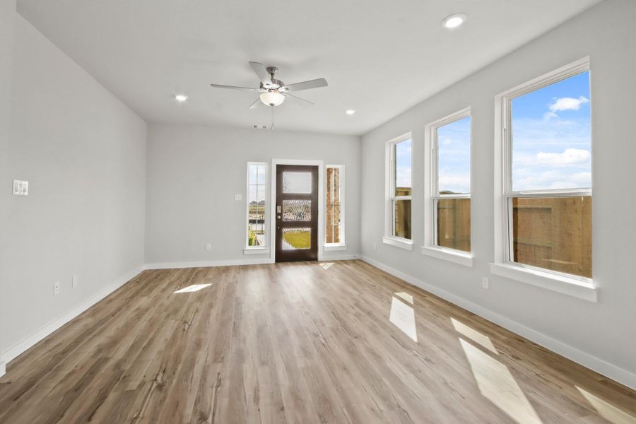Spacious, unfurnished interior of a new home in River Ranch Trails, Angleton (Image 14). Spacious, unfurnished interior of a new home in River Ranch Trails, Angleton (Image 14).