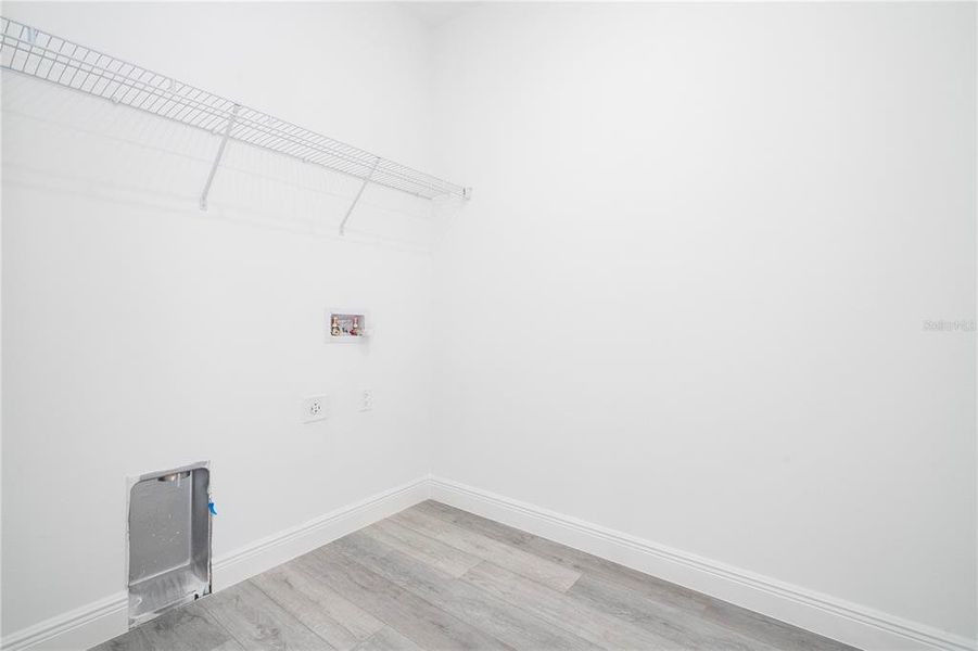 Spacious, unfurnished interior of a new home in , Ocala (Image 18). Spacious, unfurnished interior of a new home in , Ocala (Image 18).