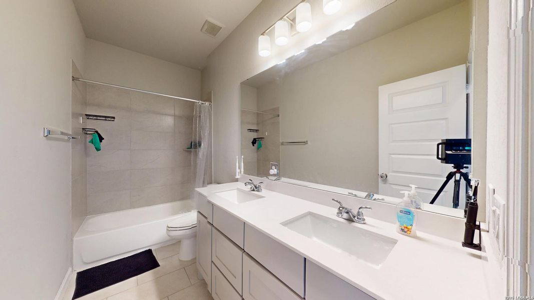 Furnished interior view inside a new home in Bison Ridge, San Antonio (Image 18).