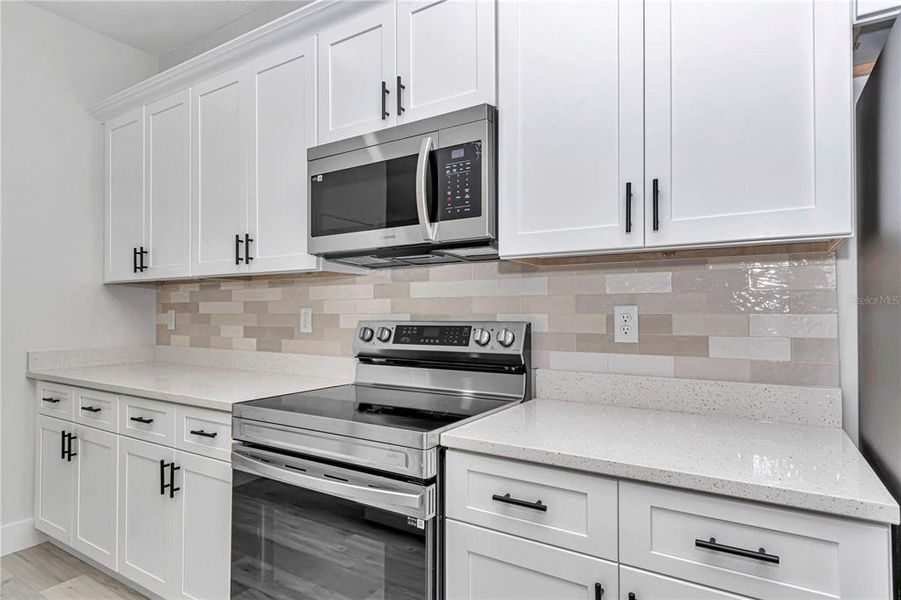 Furnished interior view inside a new home in , Ocala (Image 7).