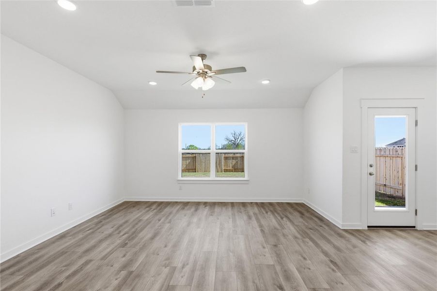 Spacious, unfurnished interior of a new home in Infinity Square, Kyle (Image 21). Spacious, unfurnished interior of a new home in Infinity Square, Kyle (Image 21).