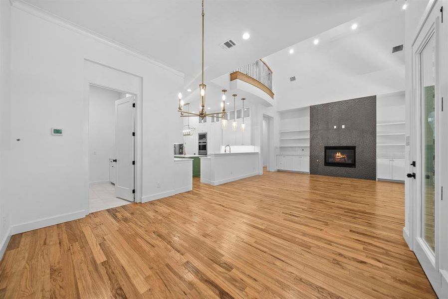 Spacious, unfurnished interior of a new home in , Cedar Hill (Image 13).