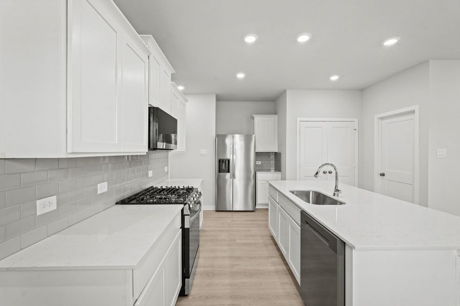 Furnished interior view inside a new home in Sanford Farms, Waller (Image 3).