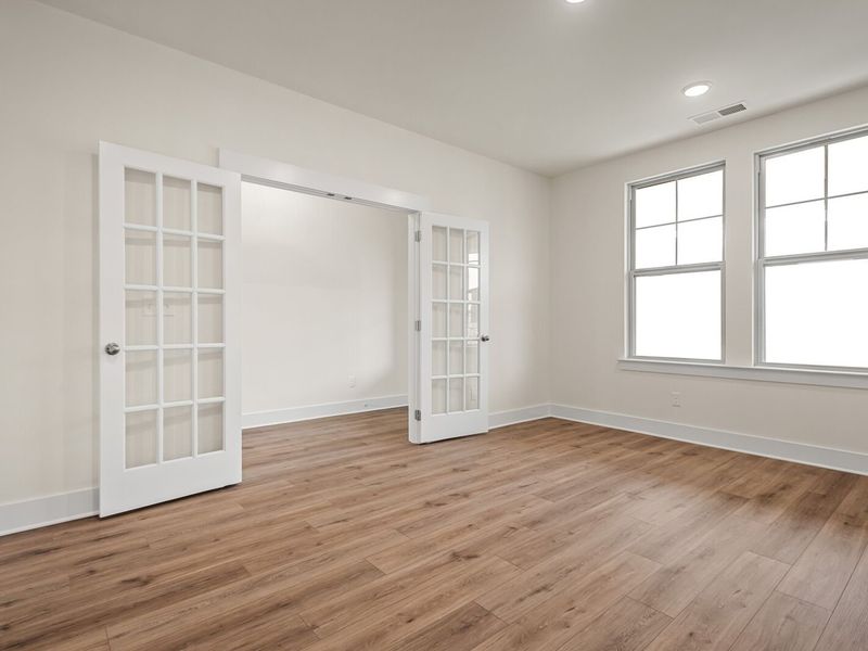Spacious, unfurnished interior of a new home in Woods Crossing, Gallatin (Image 21).