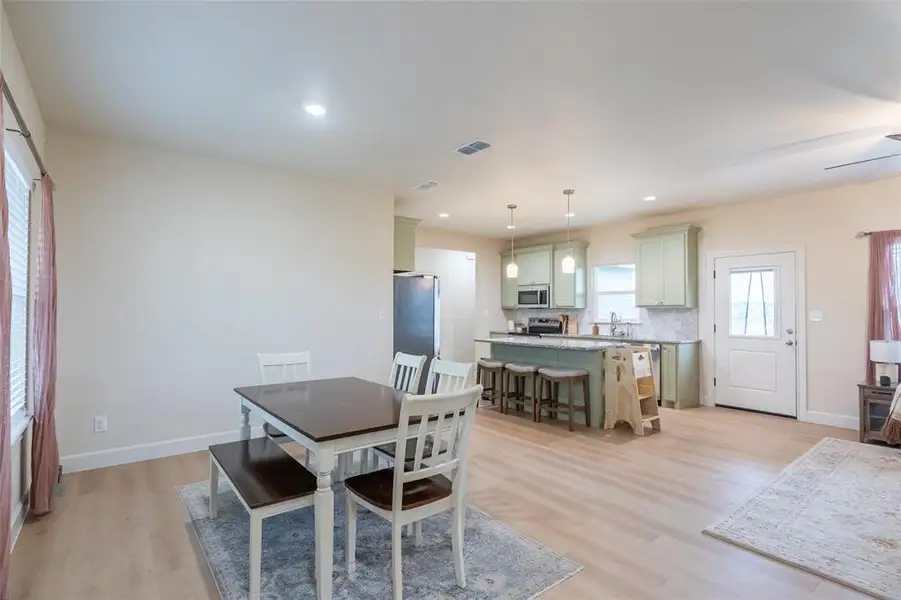 Furnished interior view inside a new home in , Tuscola (Image 9).
