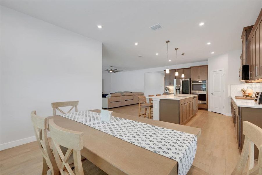 Furnished interior view inside a new home in , Clermont (Image 16).