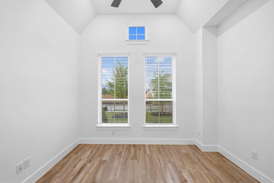Spacious, unfurnished interior of a new home in Briarley, Montgomery (Image 21).