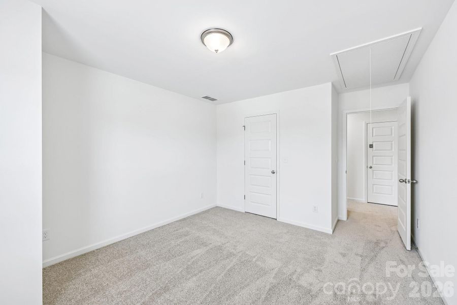 Spacious, unfurnished interior of a new home in Bella Vista Heritage, Denver (Image 33).