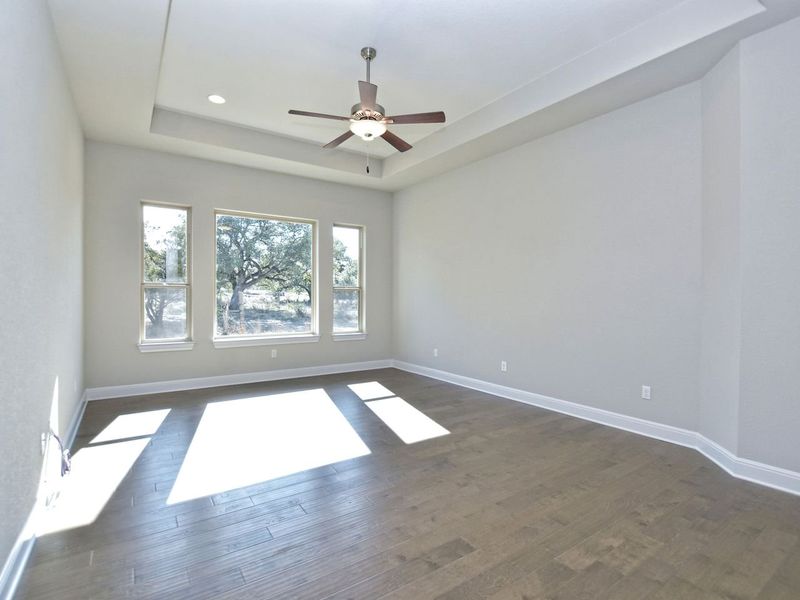 Representative unfurnished interior of a home built from the Siena II by Giddens Homes in Clearwater Ranch, Liberty Hill (Image 157).