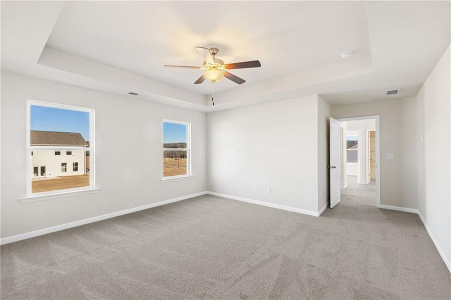 Spacious, unfurnished interior of a new home in Highland Park, Stonecrest (Image 11).