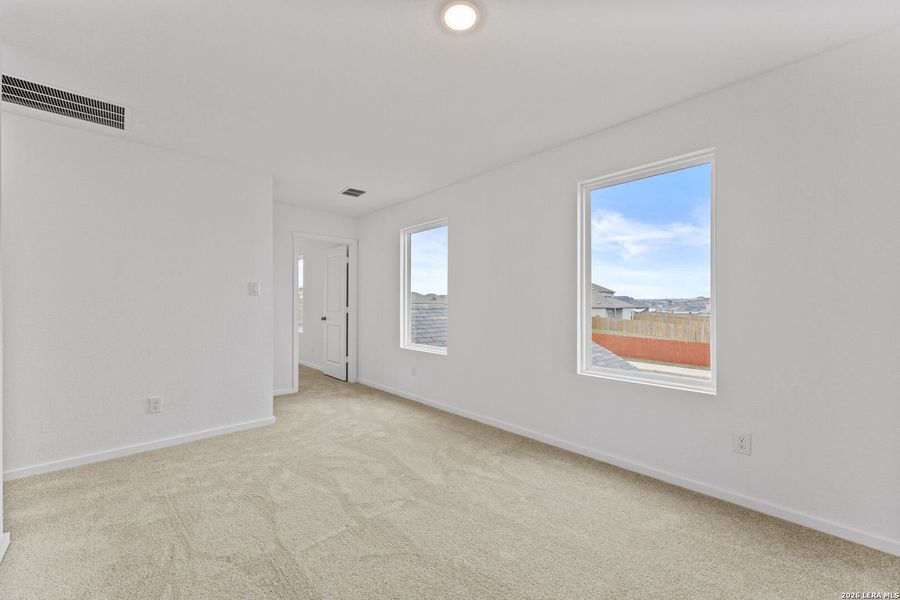 Spacious, unfurnished interior of a new home in Randolph Crossing, Converse (Image 25).