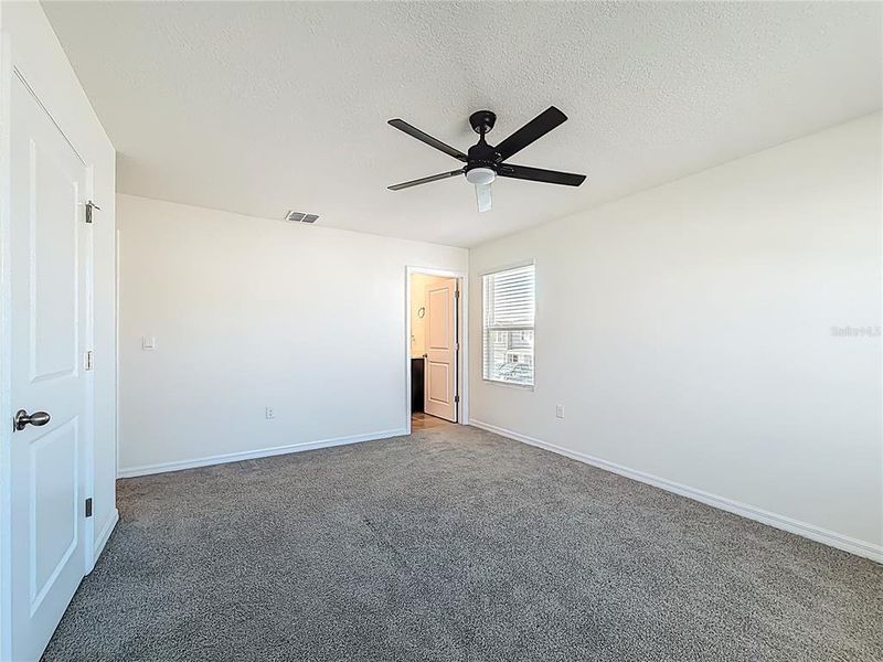 Spacious, unfurnished interior of a new home in The Towns at Laurel Commons, Ocala (Image 40).