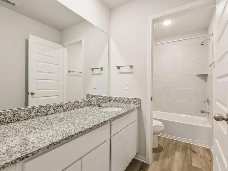 Furnished interior view inside a new home in Caney Creek Place, Conroe (Image 11). Furnished interior view inside a new home in Caney Creek Place, Conroe (Image 11).