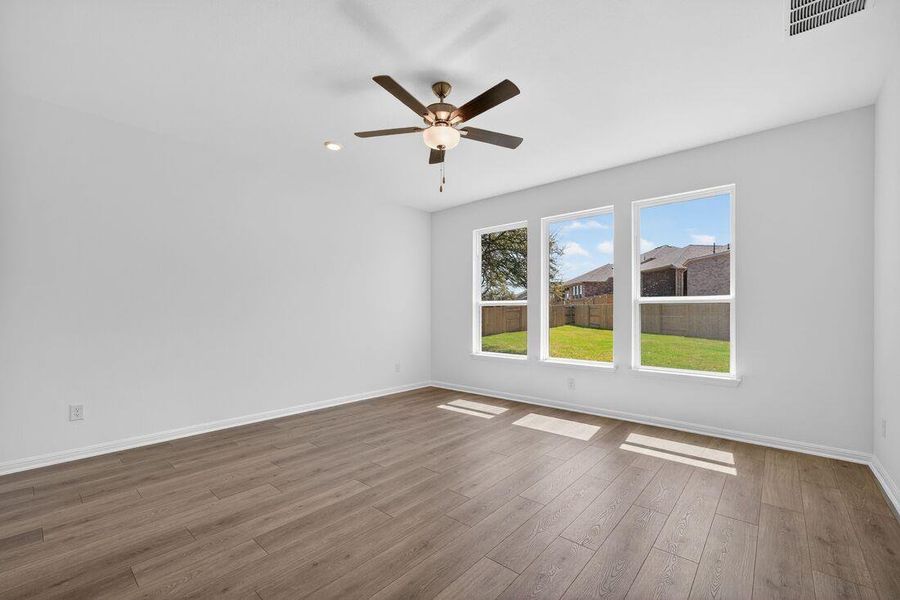 1000 Scenic Green Loop ~ Ready Now 1000 Scenic Green Loop ~ Ready Now