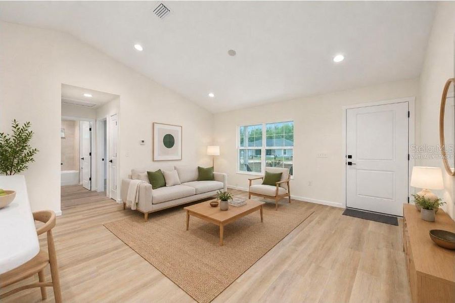 Furnished interior view inside a new home in , Ocklawaha (Image 6).