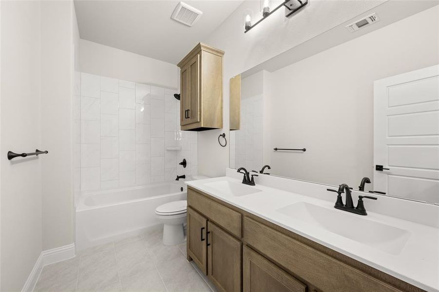 4422 Verbena- Bathroom-1 4422 Verbena- Bathroom-1