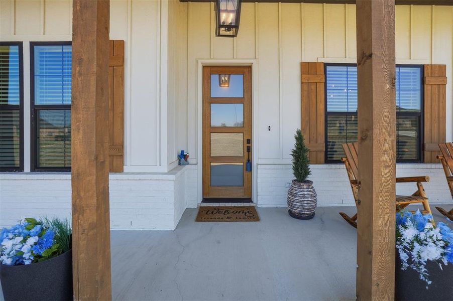 Exterior details and patio area of a home in , Weatherford (Image 21).