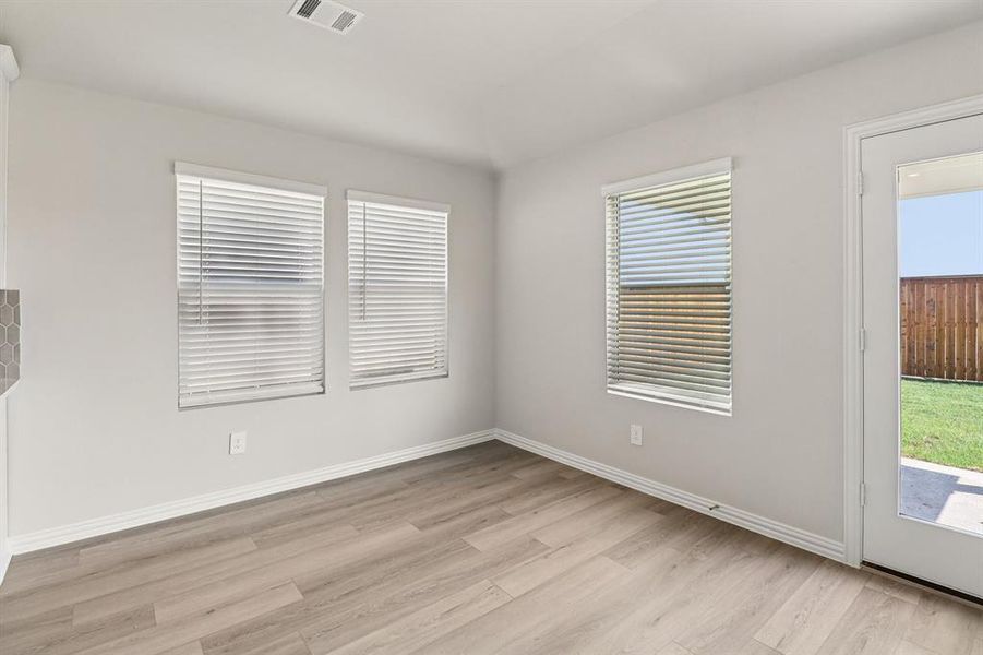 Photo is not of the actual home, but is an inspirational photo of builder’s model home and may depict options, furnishings, and/or decorator features that are not included. Photo is not of the actual home, but is an inspirational photo of builder’s model home and may depict options, furnishings, and/or decorator features that are not included.