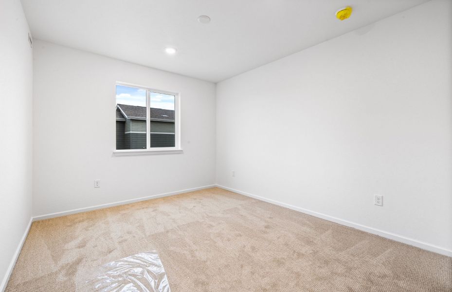 Spacious, unfurnished interior of a new home in Painted Prairie, Aurora (Image 23).