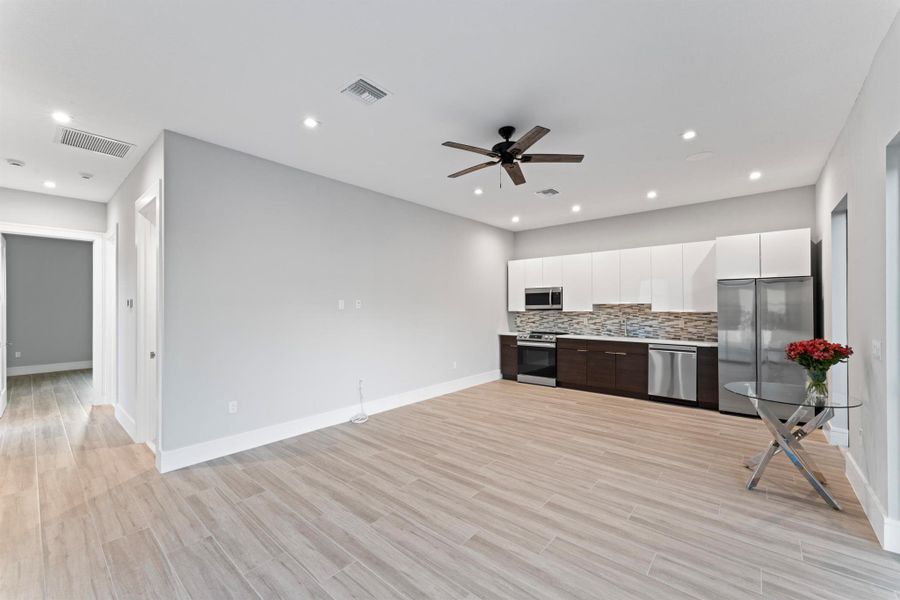 2D floor plan layout of this home in , Stuart, FL (Image 26). 2D floor plan layout of this home in , Stuart, FL (Image 26).