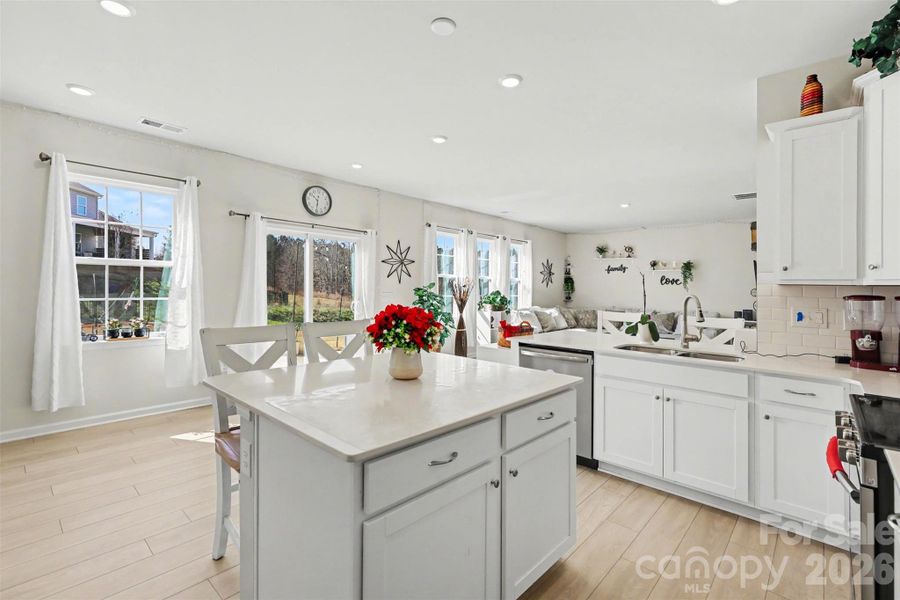 Furnished interior view inside a new home in , Lancaster (Image 13).