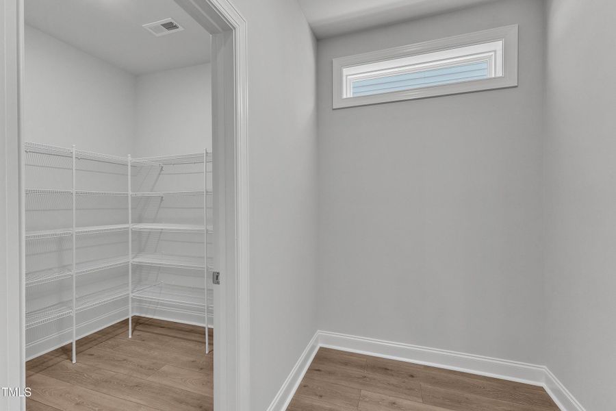 27-9164 Dupree Mdw-32