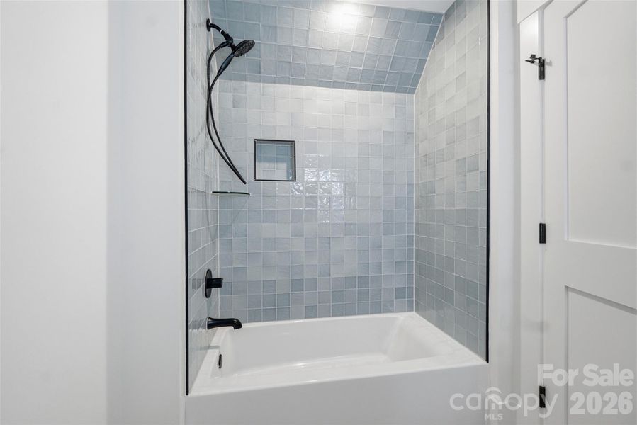 Image 42 of a home in .