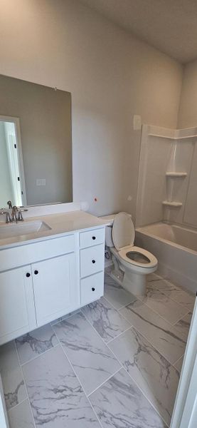 Image 21 of a home in .
